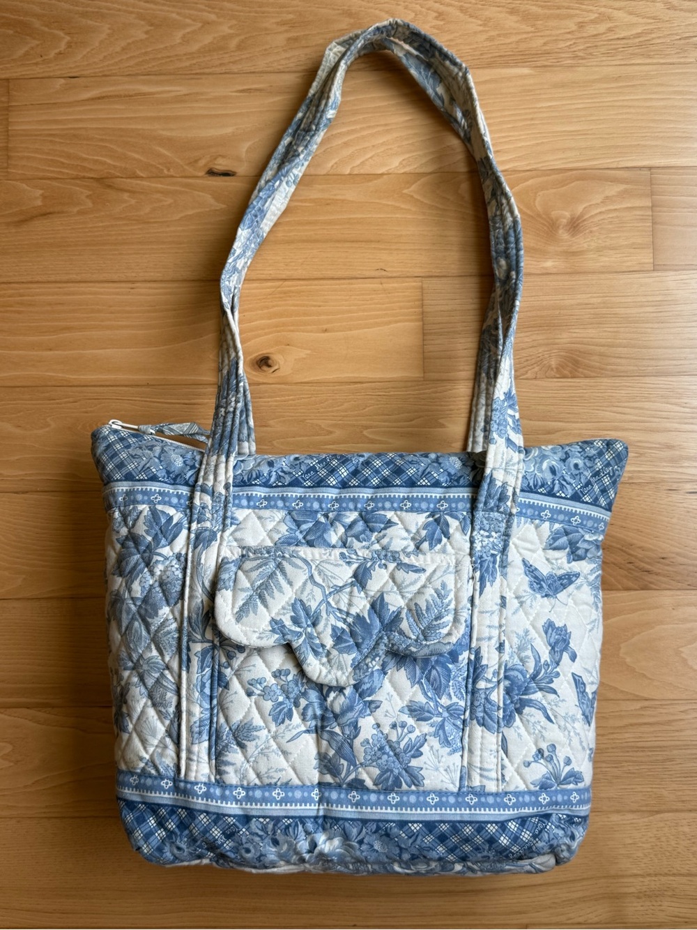 Vera Bradley 2001 Blue Toile quilted tote handbag
